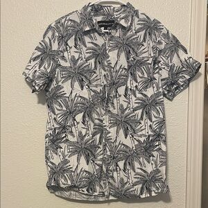Mens white and navy palm tree print shirt